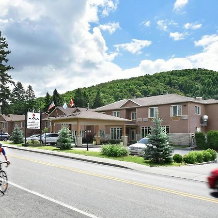 Hotel Le Versailles Saint-Sauveur-des-Monts Esterno foto